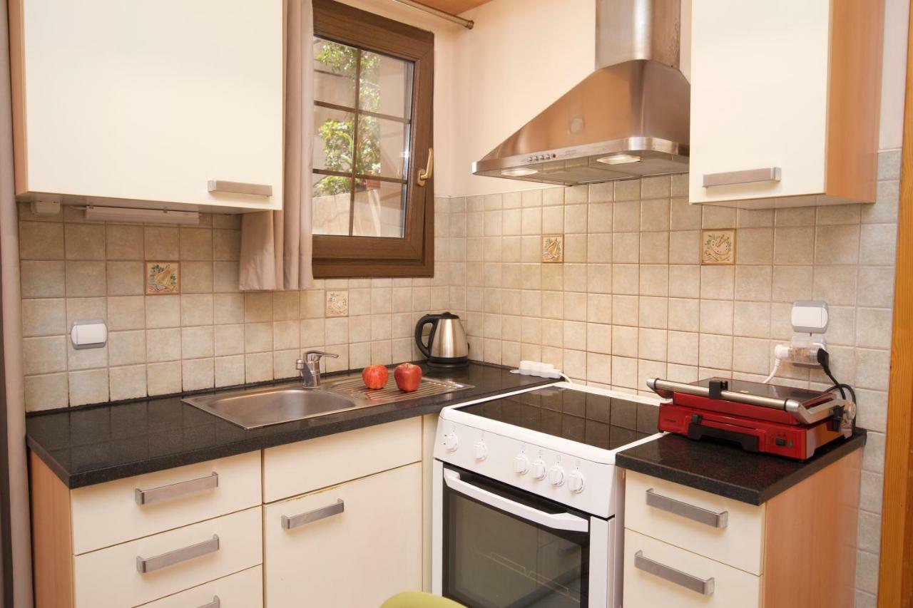 Dias Ground Floor Apartment Argosztóli Kültér fotó
